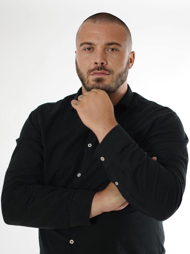 Tihomir Jakimovski, Bass - <em>Dr. Bartolo</em>